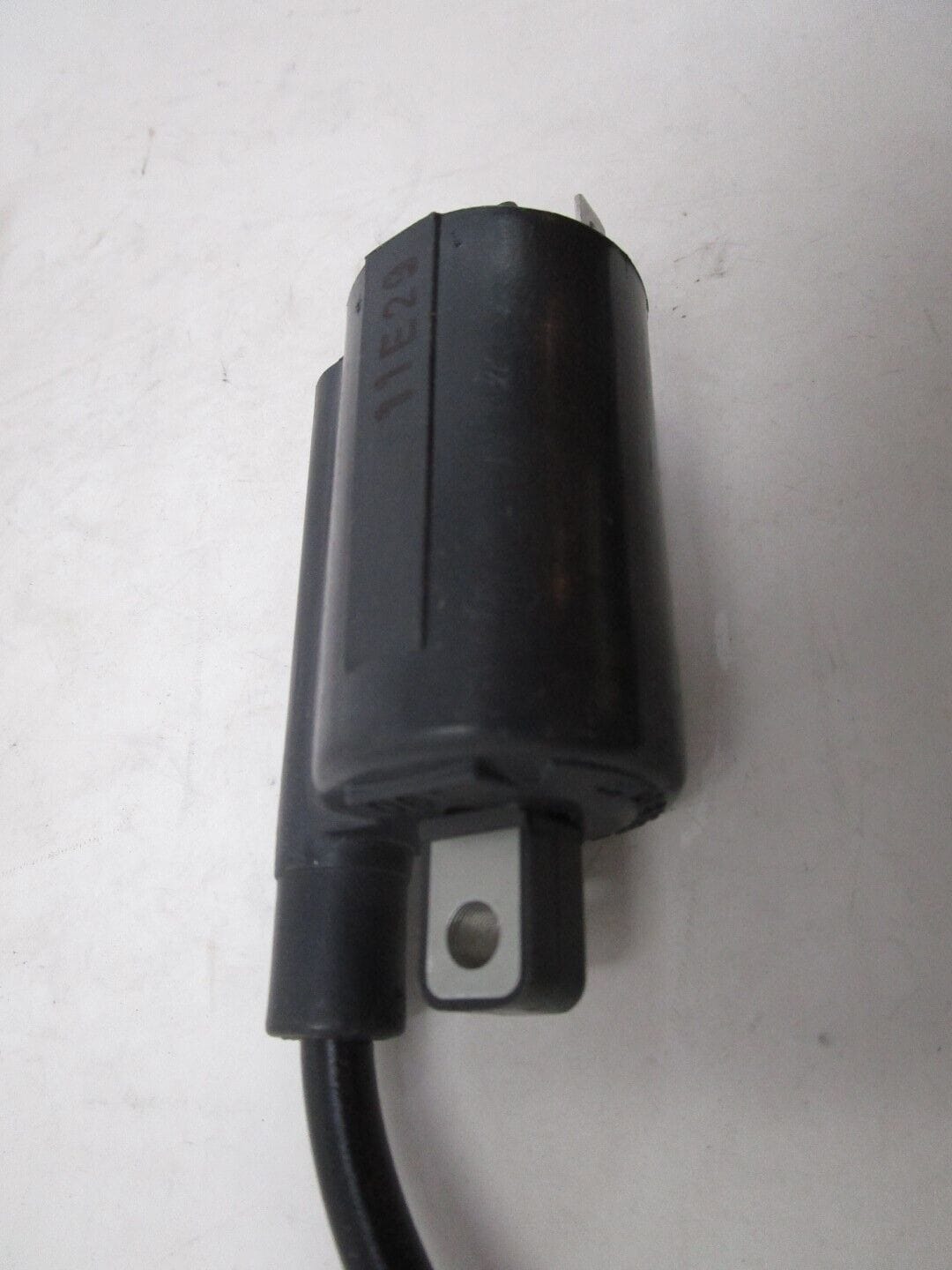 Genuine Briggs & Stratton 820037 Ignition Coil Daihatsu for DM950 DM850 - Image 4