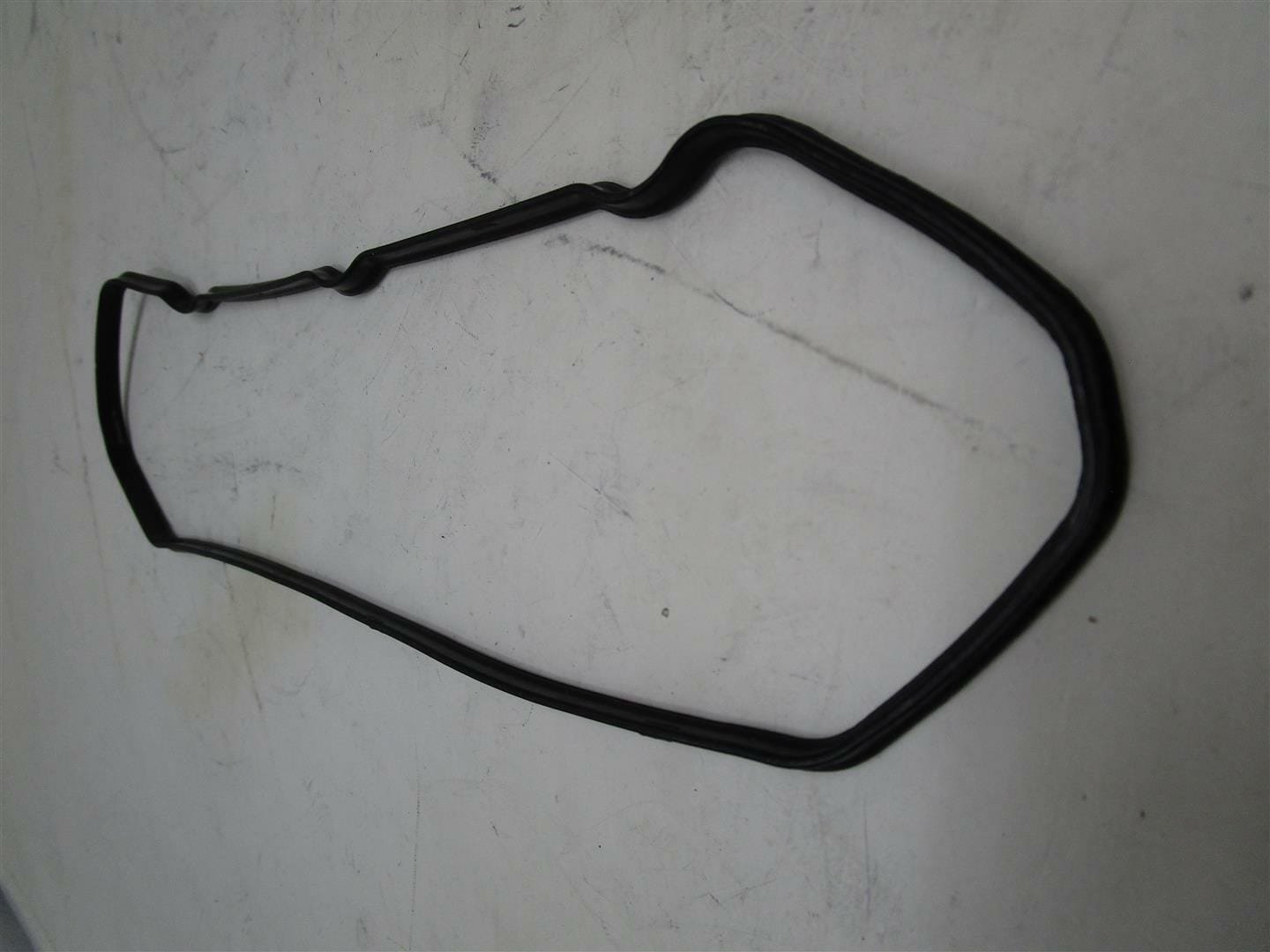 Genuine Briggs & Stratton 820150 Valve Cover Gasket Toro 99-9073 Daihatsu DM950 DM850 - Image 3