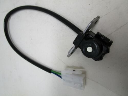 Genuine Briggs & Stratton 825009 Trigger Coil Controller for the Daihatsu Engine