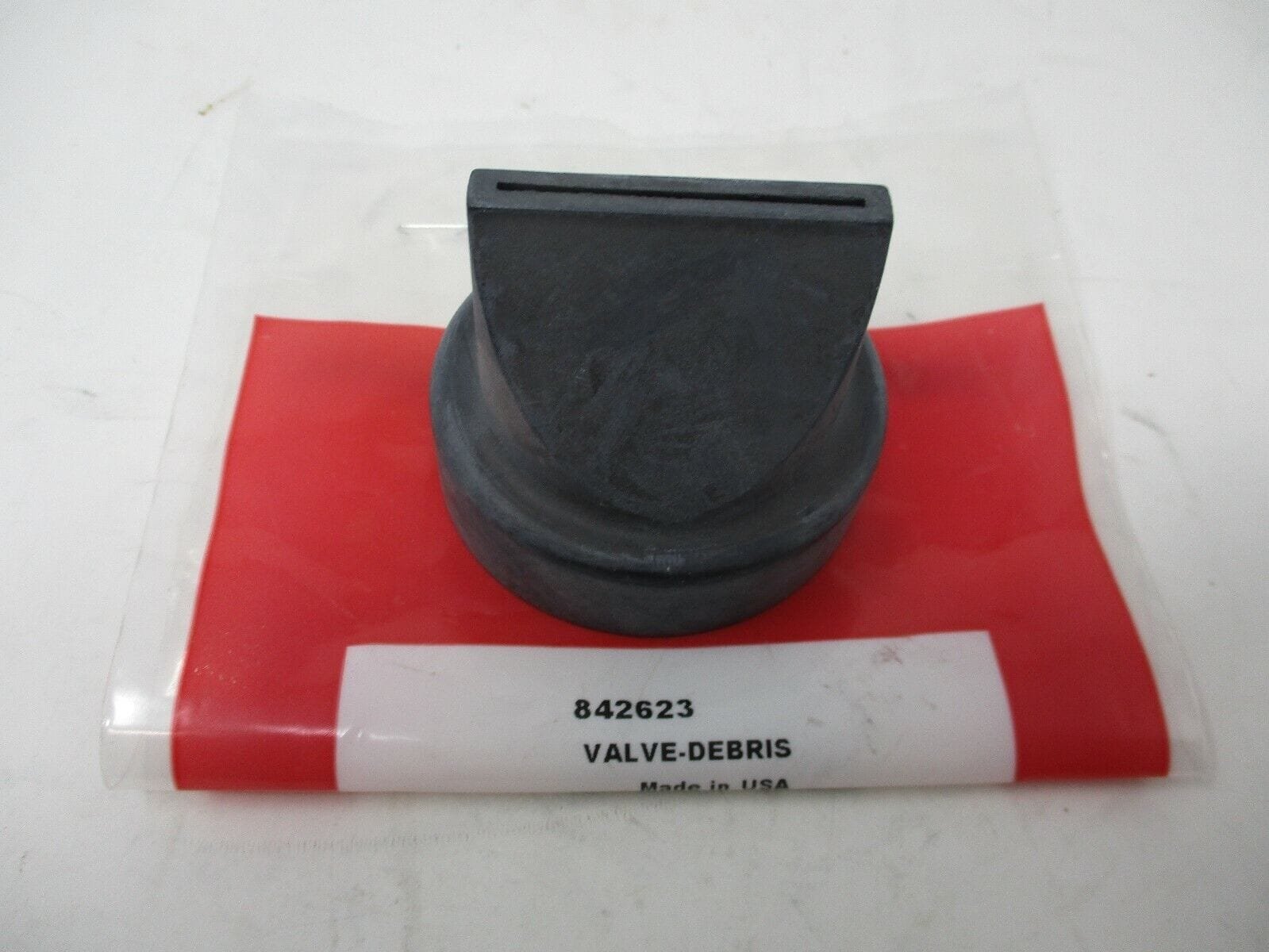 Genuine Briggs & Stratton 842623 Dust Cap Debris Valve OEM