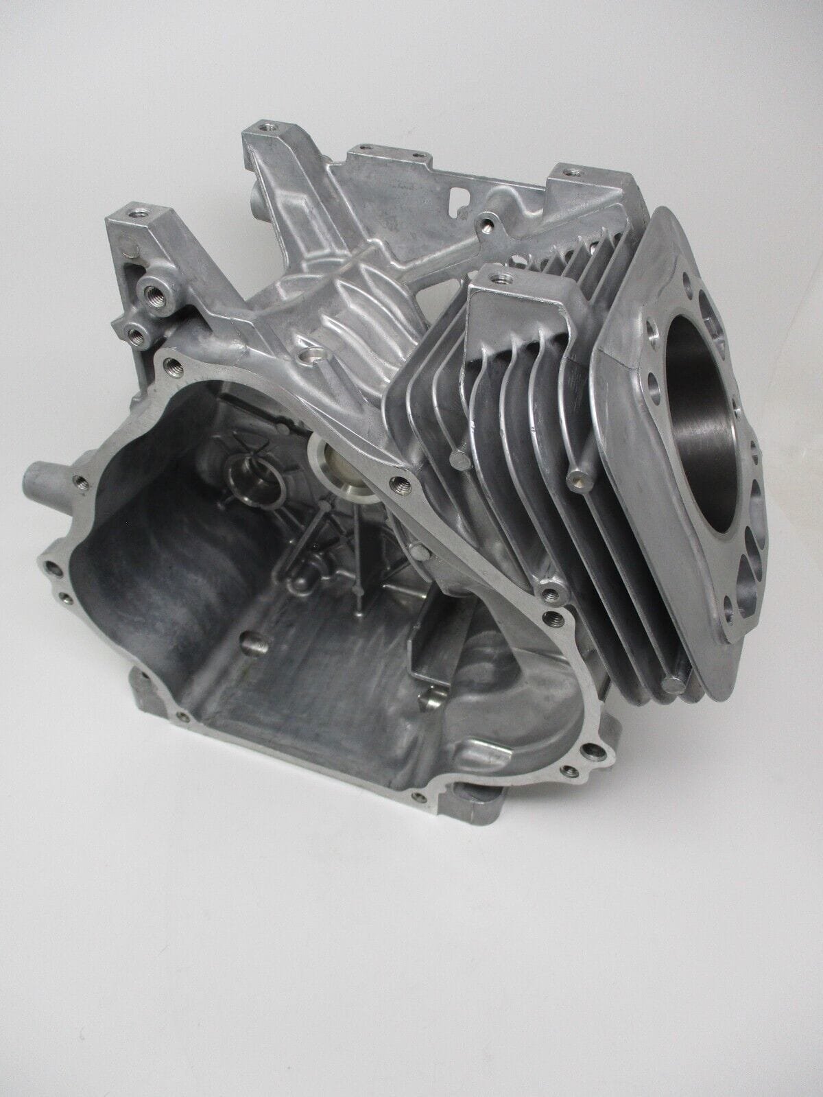 Genuine Kawasaki 49120-6208 Crankcase Engine Block KAF400 FJ400 Mule Utility Vehicle - Image 5