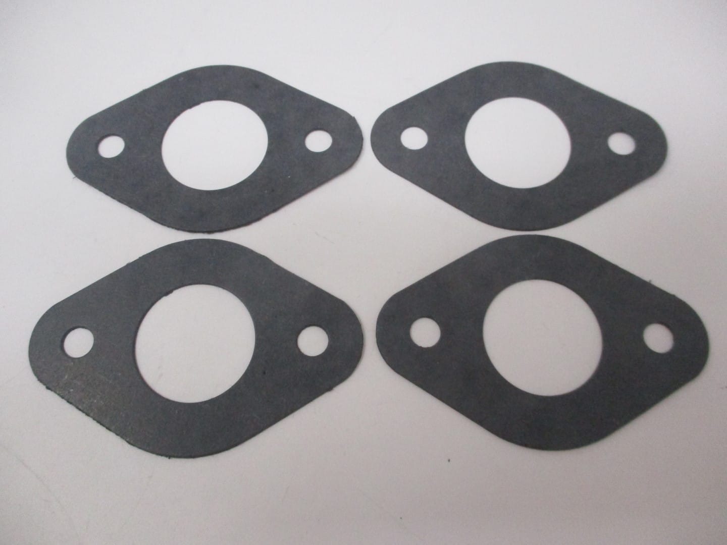 4 Genuine Kawasaki 11061-7096 Carburetor Insulator Gasket FS481V FS541V