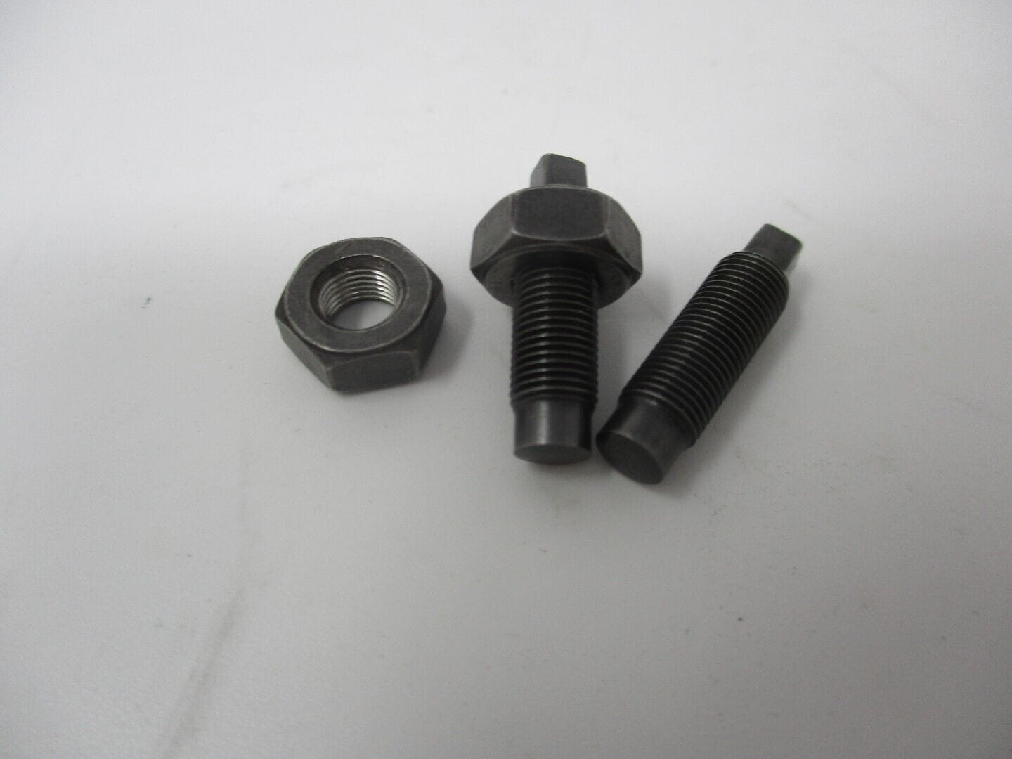 2 Genuine Kawasaki Rocker Arm Screws 92009-1109 & Nuts 2210-1491 Adjustment