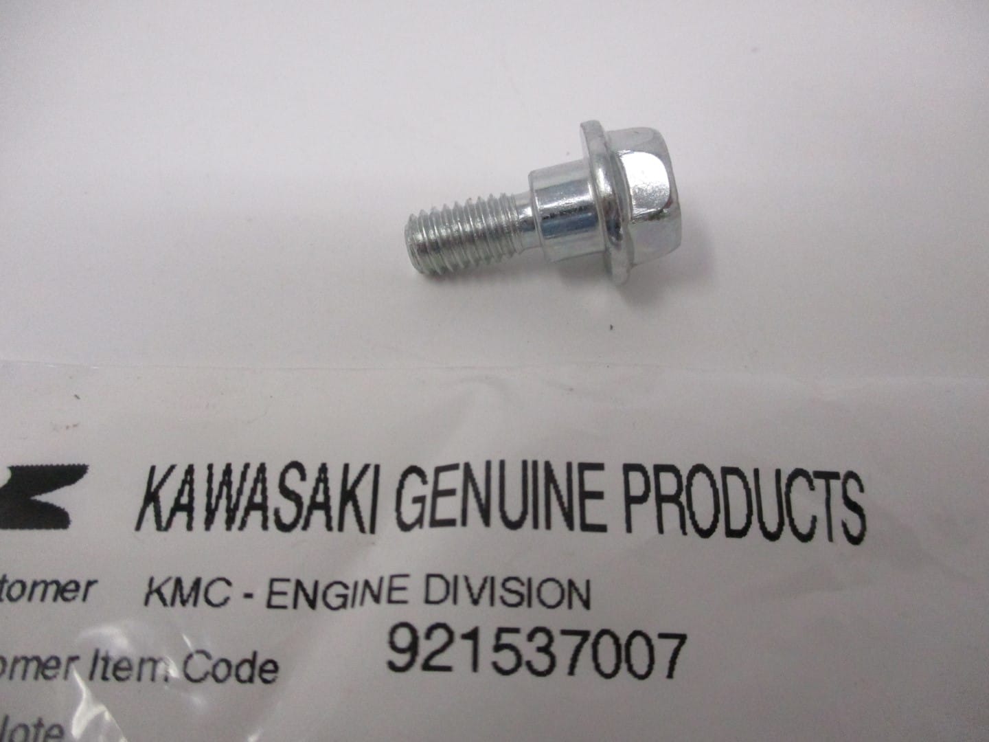 Genuine Kawasaki 92153-7007 Shroud Shoulder Bolt 6X16 92026-7001 Engine Cover - Image 3