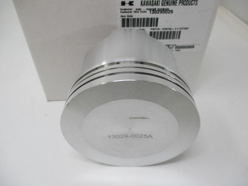 Genuine Kawasaki 13029-0025 Piston for 13025-0014 Rings Oversize FX921V FXT00V - Image 2