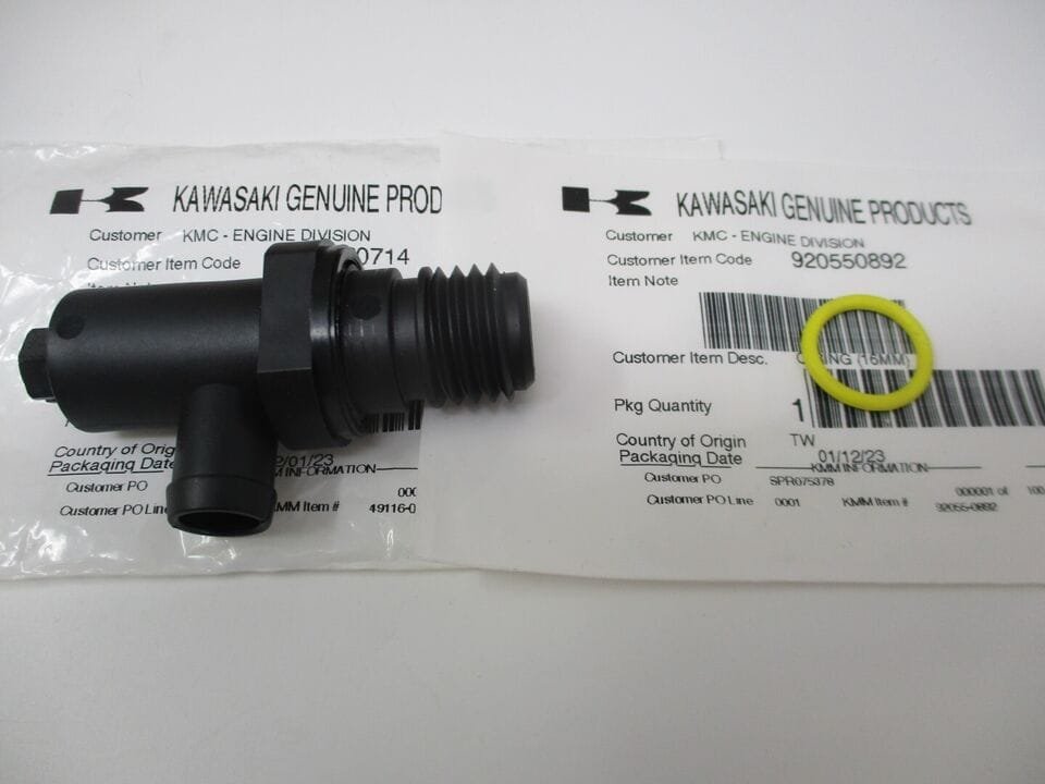 Genuine Kawasaki 49116-0714 Oil Drain Valve w/ 92055-0892 O-Ring FS541V FS730V - Image 5