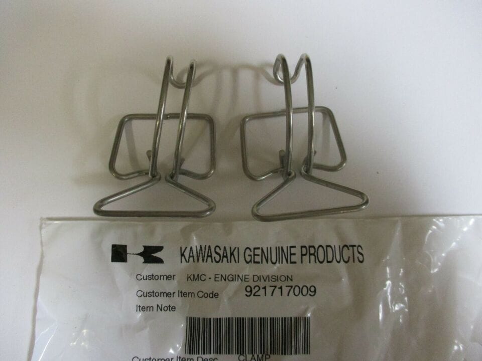 2 Packs Genuine Kawasaki 92171-7009 Air Filter Clamp Clip Canister - Image 4
