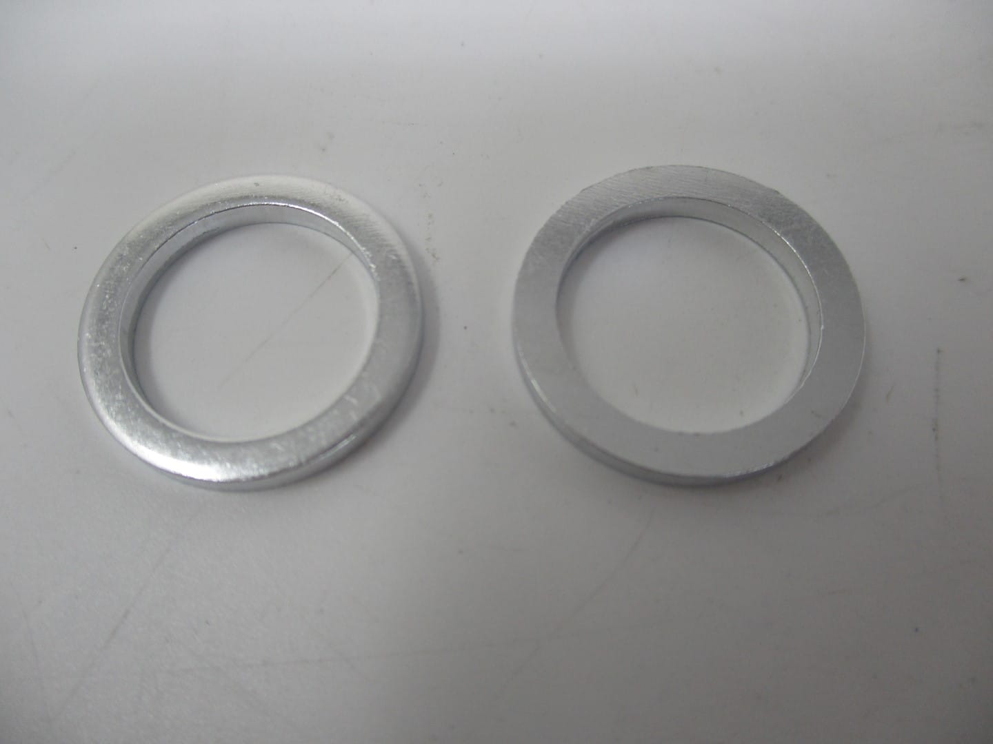 2 Genuine Kawasaki 11009-2175 Gasket Oil Drain Plug Seat FE290D FE350D FE400D - Image 3