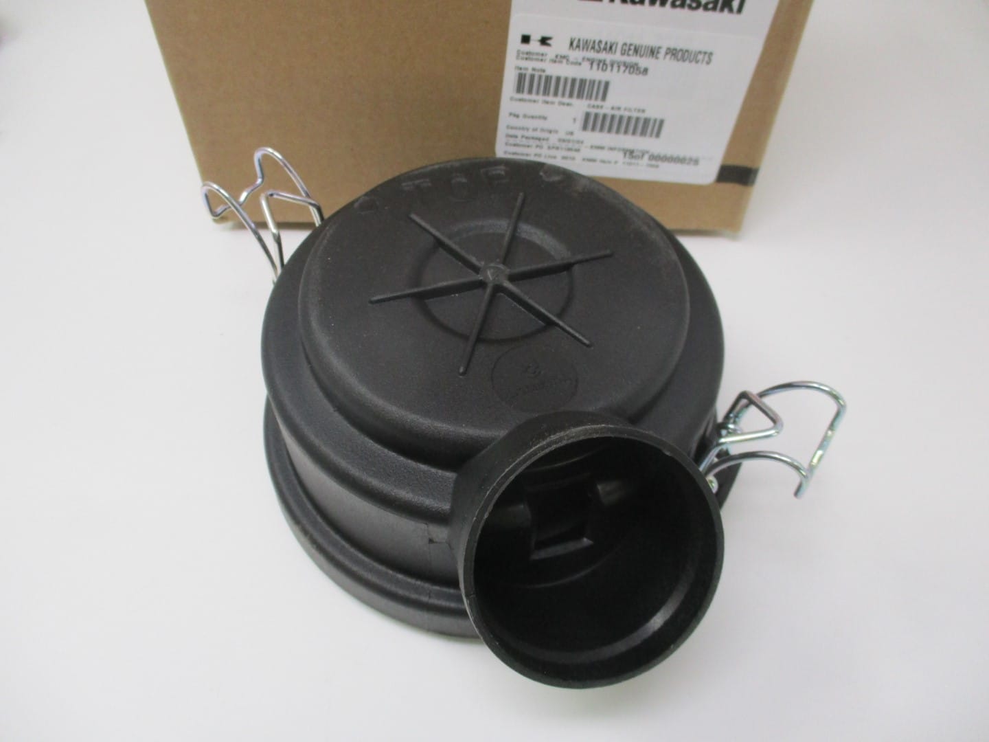 Genuine Kawasaki 11011-7058 Canister Air Filter Cap Cover FX481V FX541V FX600V - Image 3