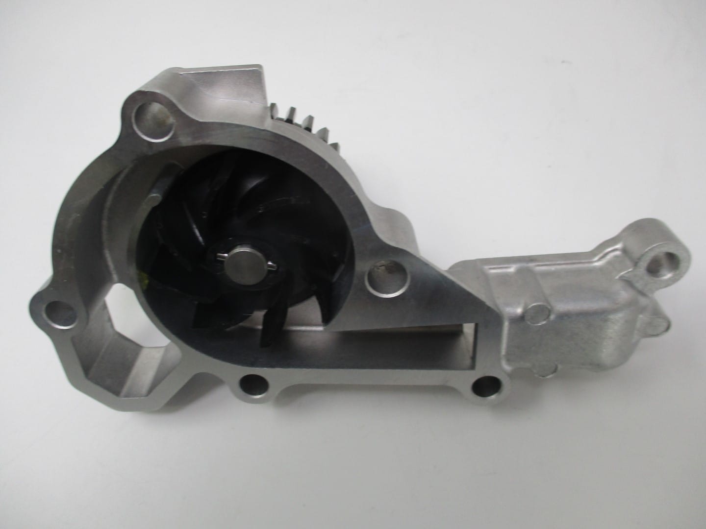 Genuine Kawasaki 49044-2066 Water Pump for FD590V FD611V FD620D FD661D - Image 4