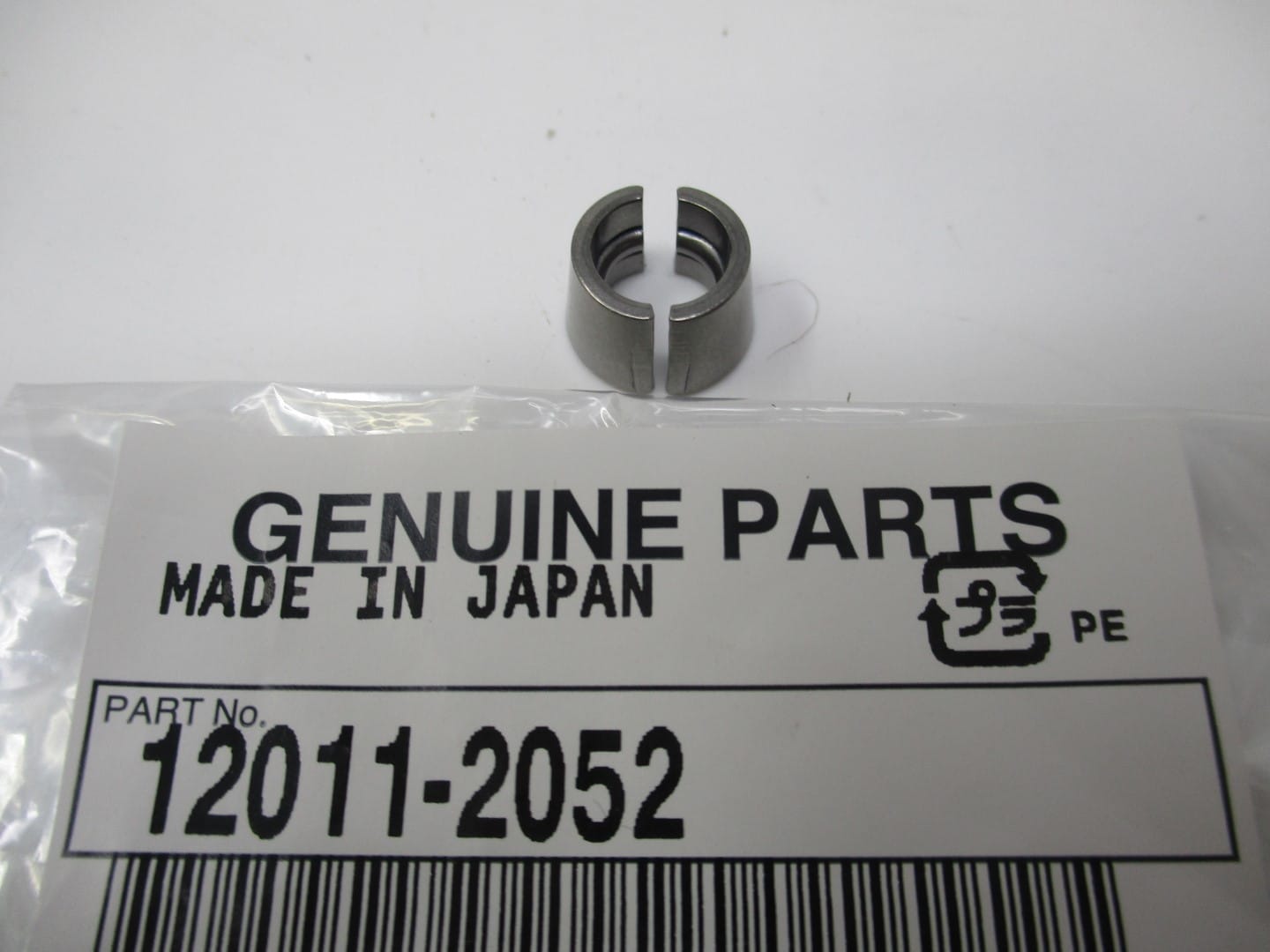 2 Genuine Kawasaki 12011-2052 Collet Set for Valves FE290D FE350D FE400D FD671D - Image 3