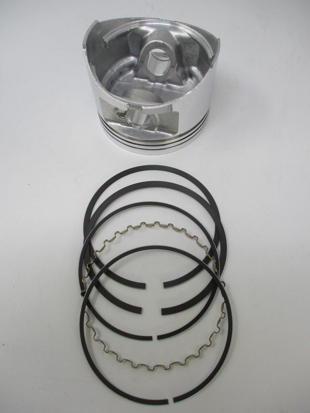 Genuine Kawasaki 13025-6008 13029-0028 Piston & Rings OS Oversize FD620D FD661D - Image 3