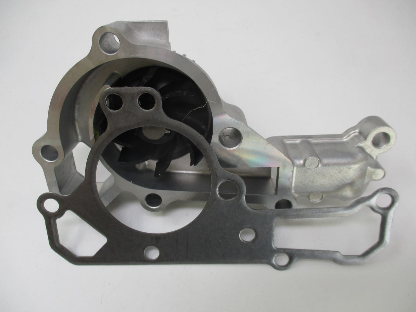 Genuine Kawasaki 49044-2066 Water Pump & 11060-2450 Gasket FD590V FD611V FD620D - Image 4