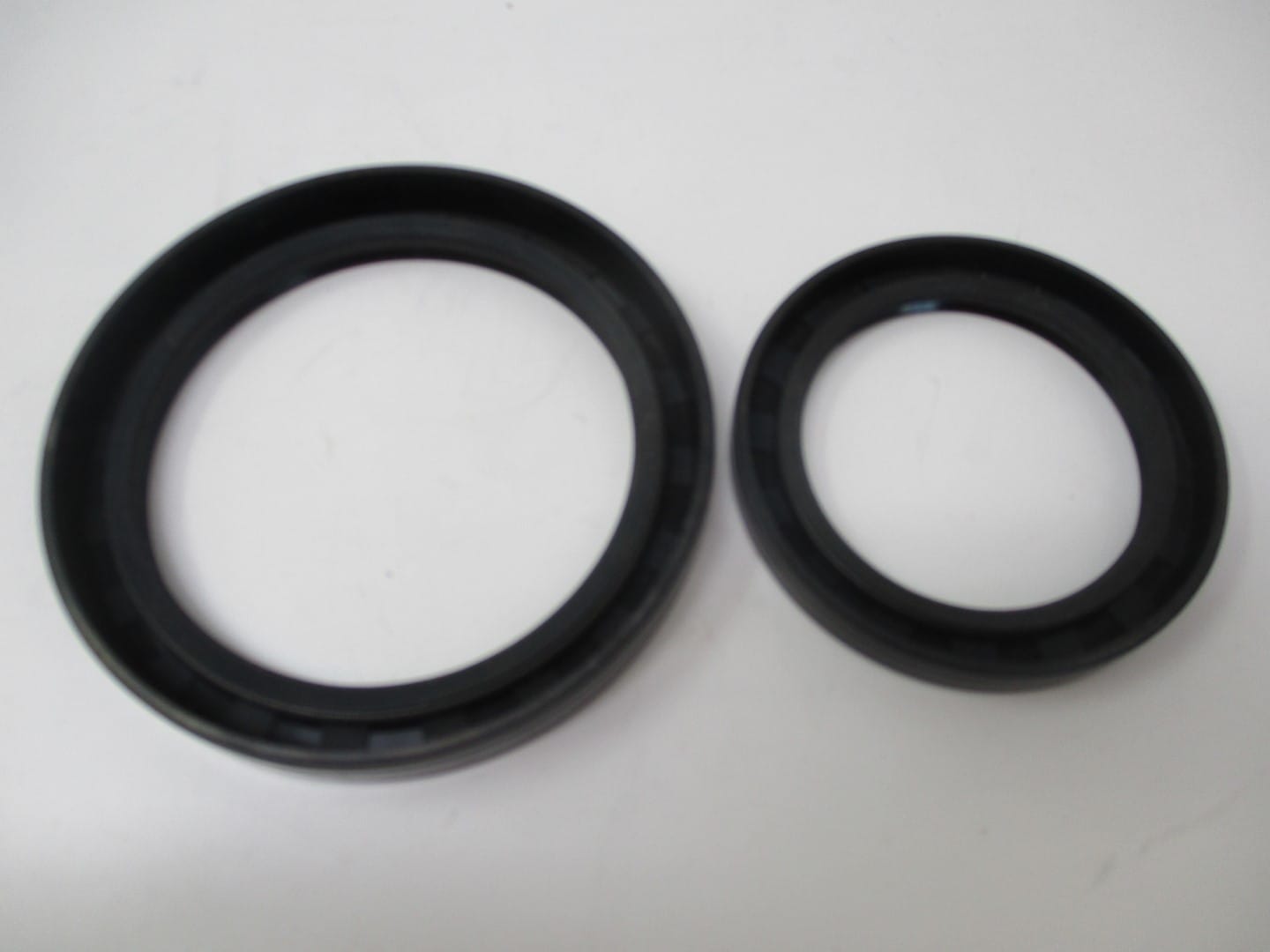 For Briggs & Stratton 821328 & 821326 Oil Seal Crankshaft Toro Daihatsu - Image 2