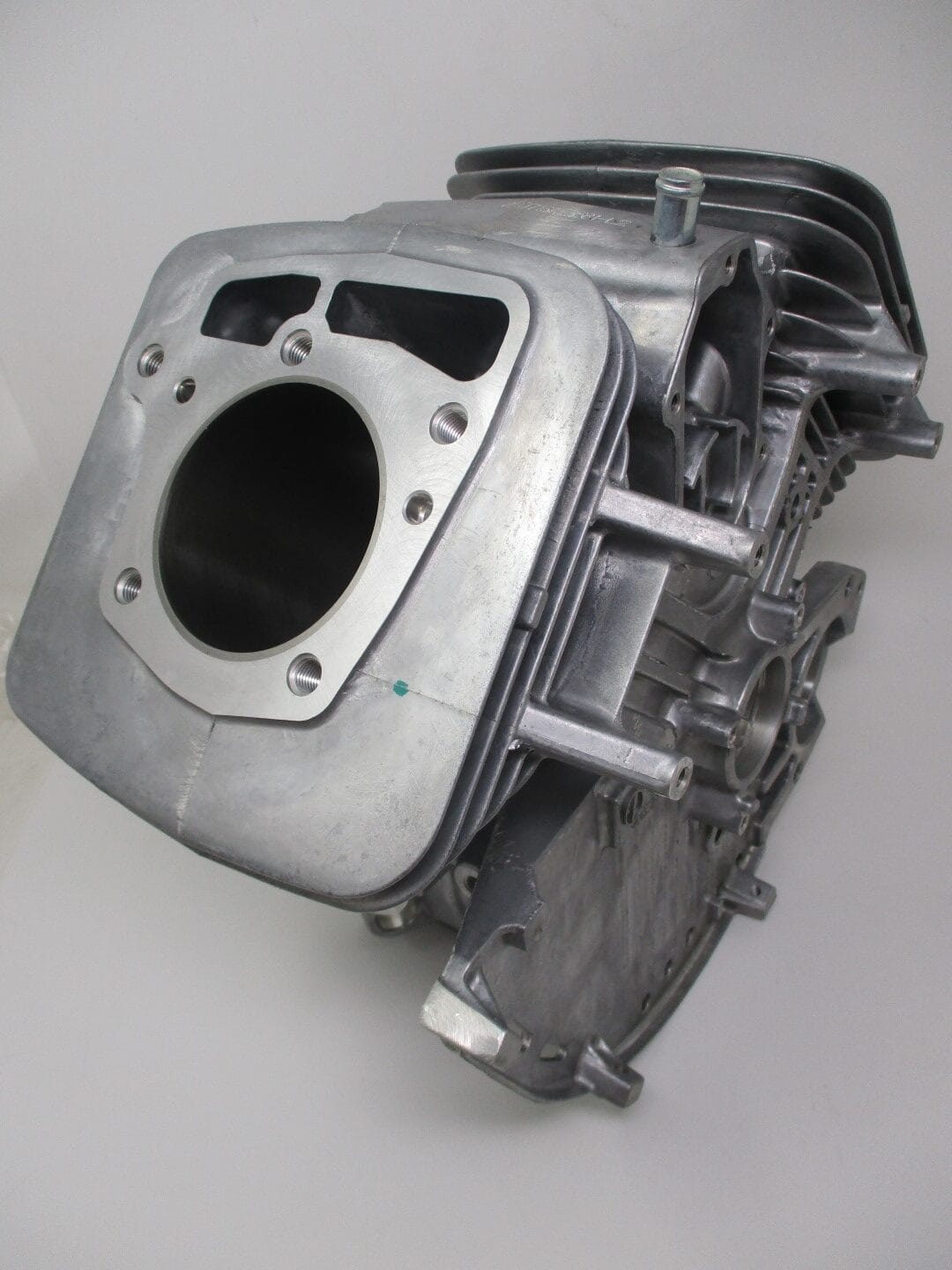 Genuine Kawasaki 49120-0858 Crankcase FR651V FR691V FR730V FS651V FS691V FS730V - Image 6