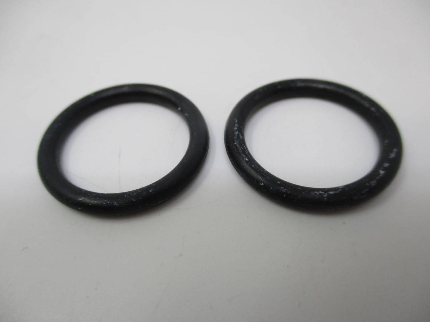2 Genuine Kawasaki 670D2016 Oil Drain O-Ring M88478 16mm for Filler Tube - Image 2