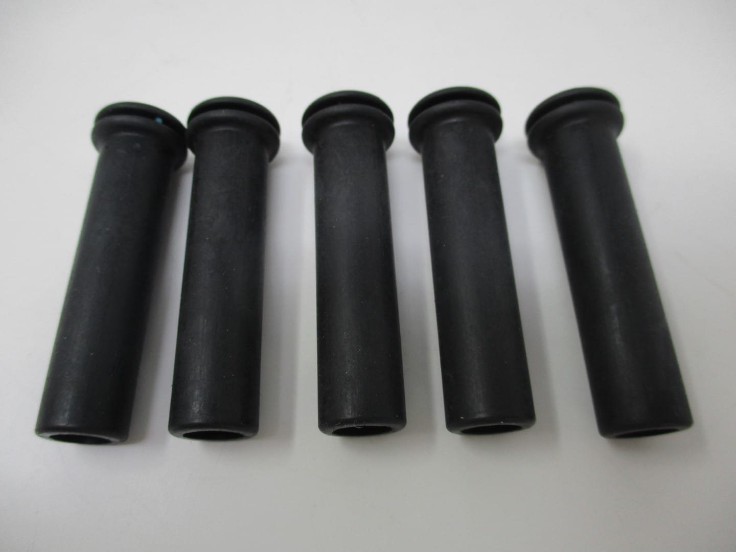 5 Genuine Briggs & Stratton 694000 Vacuum Hoses 20 - 27HP 281730 691040