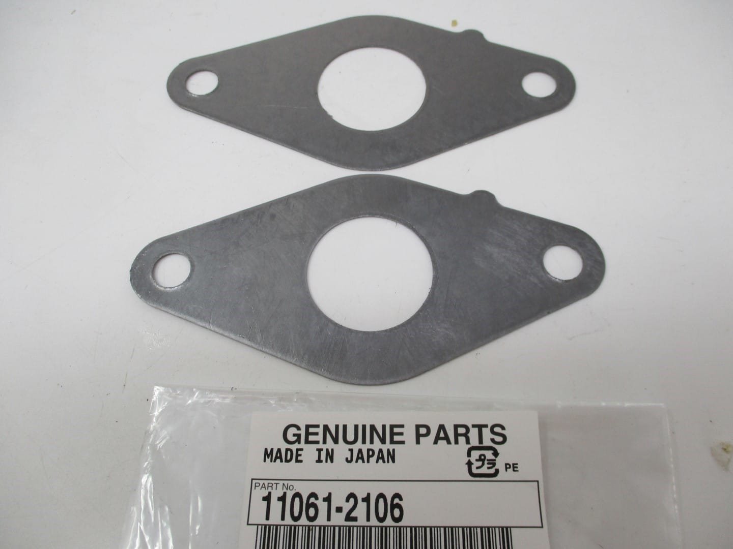 2 Genuine Kawasaki 11061-2106 11060-2090 Carburetor Gasket FD620D FD661D