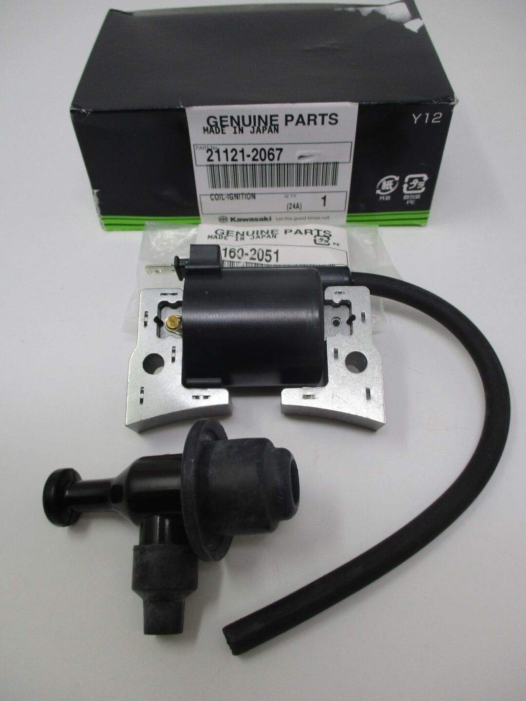 Genuine Kawasaki 21121-2067 Ignition Coil Spark Plug Cap 21160-2051 FE290D FE350 - Image 3