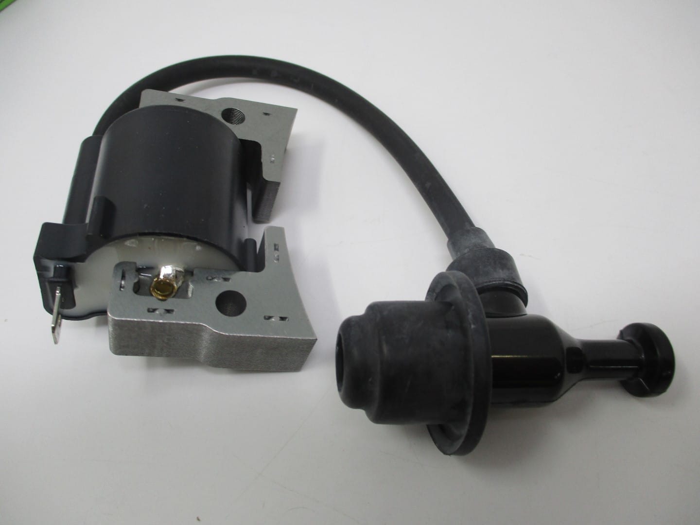 Genuine Kawasaki 21121-2067 Ignition Coil Spark Plug Cap 21160-2051 FE290D FE350 - Image 4