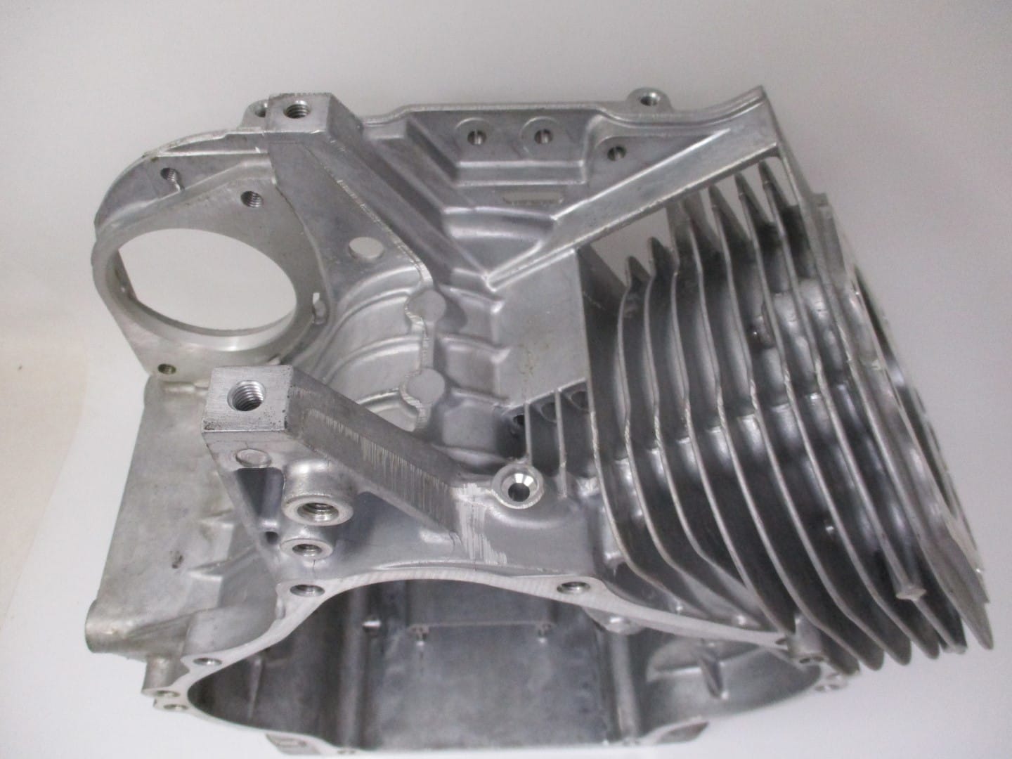 Genuine Kawasaki FE350D Crankcase 49120-0756 FE350 - Image 5