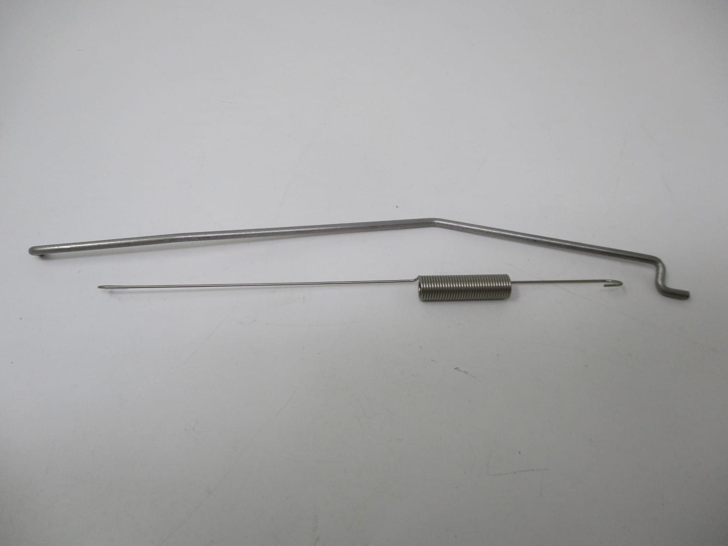 Genuine Kawasaki 16171-0040 & 92145-7034 Carburetor Linkage & Spring FH601V