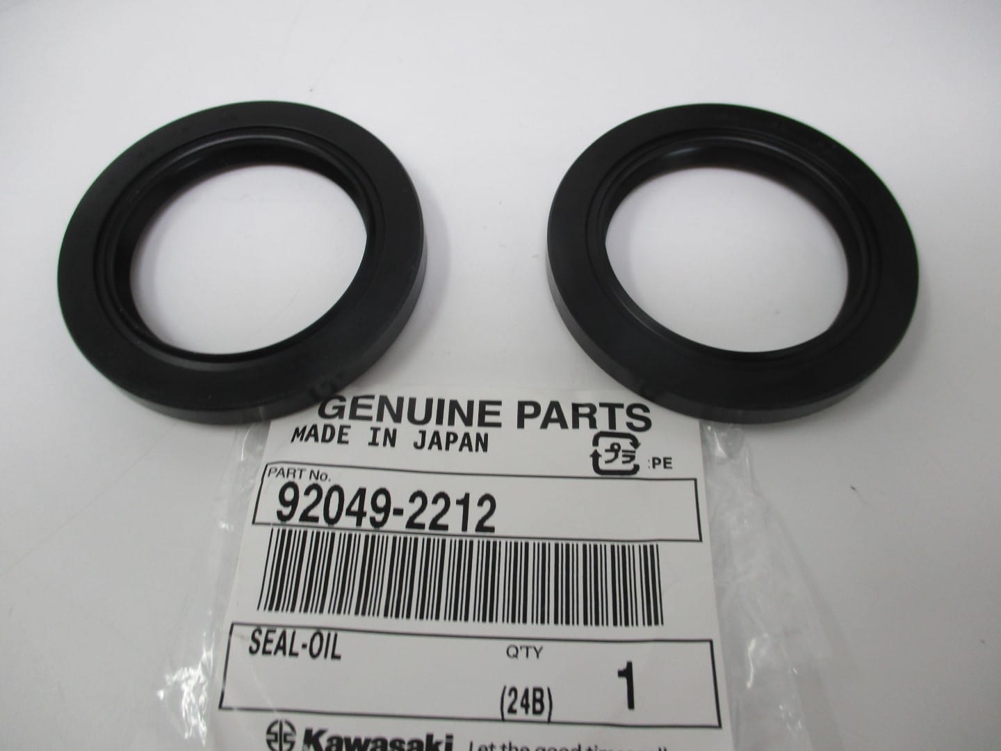 2 Genuine Kawasaki 92049-2212 Crankcase Oil Seal FE350D Club Car - Image 4
