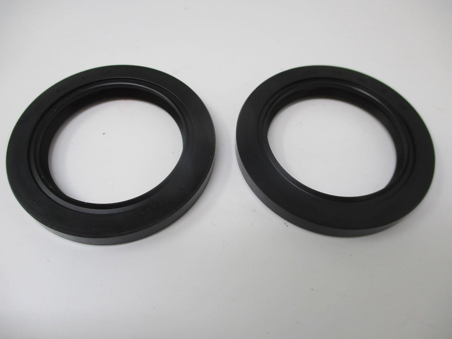 2 Genuine Kawasaki 92049-2212 Crankcase Oil Seal FE350D Club Car
