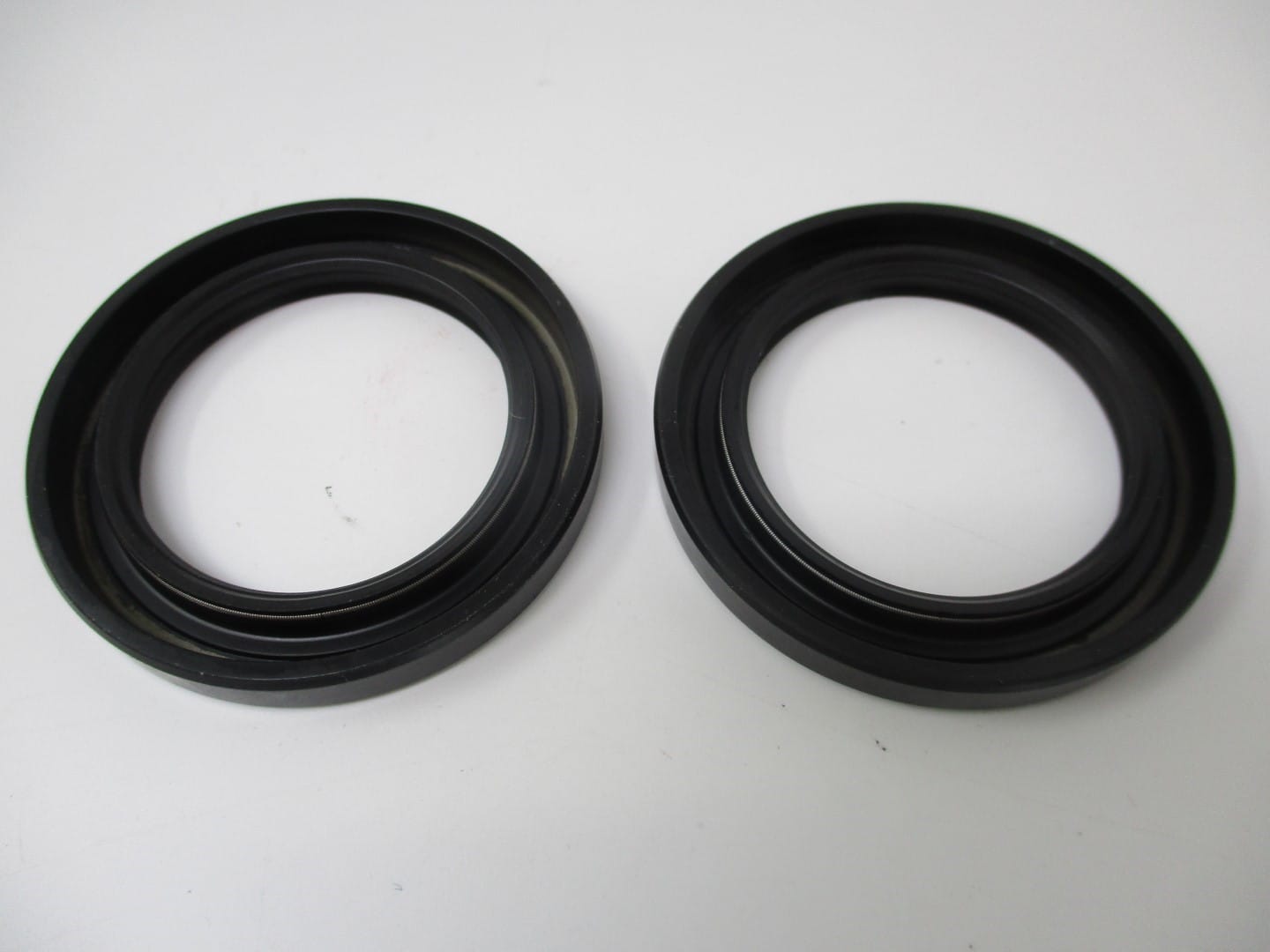 2 Genuine Kawasaki 92049-2212 Crankcase Oil Seal FE350D Club Car - Image 2