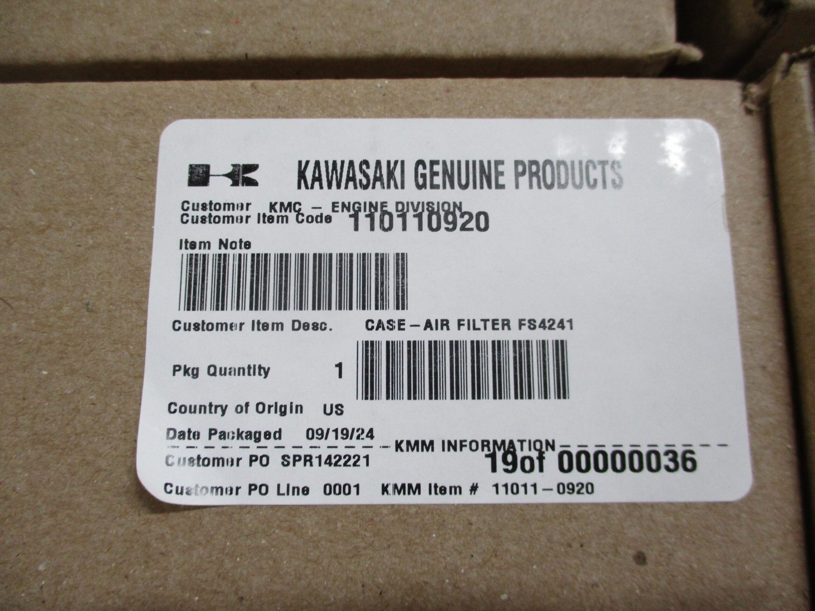 Genuine Kawasaki 11011-0920 Air Filter Cover with Nuts & Air Filter 11013-0752 B - Image 4