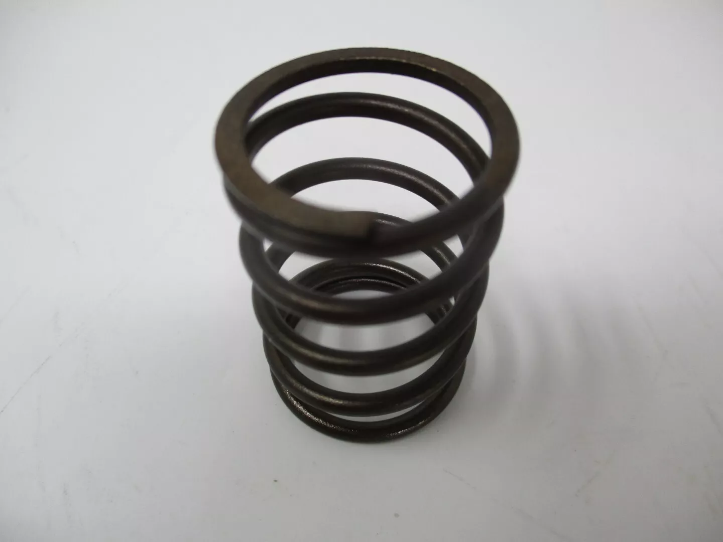 Genuine Kawasaki 49078-2070 Valve Spring for FE350D Club Car