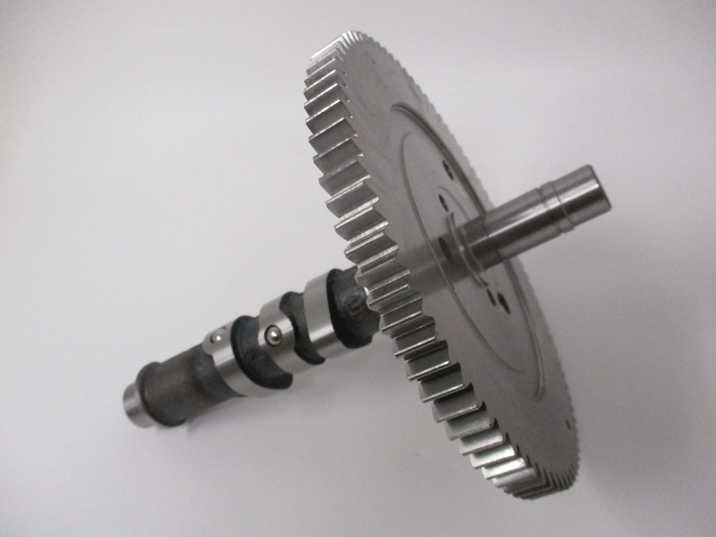 Genuine Kawasaki 49118-0999 Camshaft for FX921V FXT00V