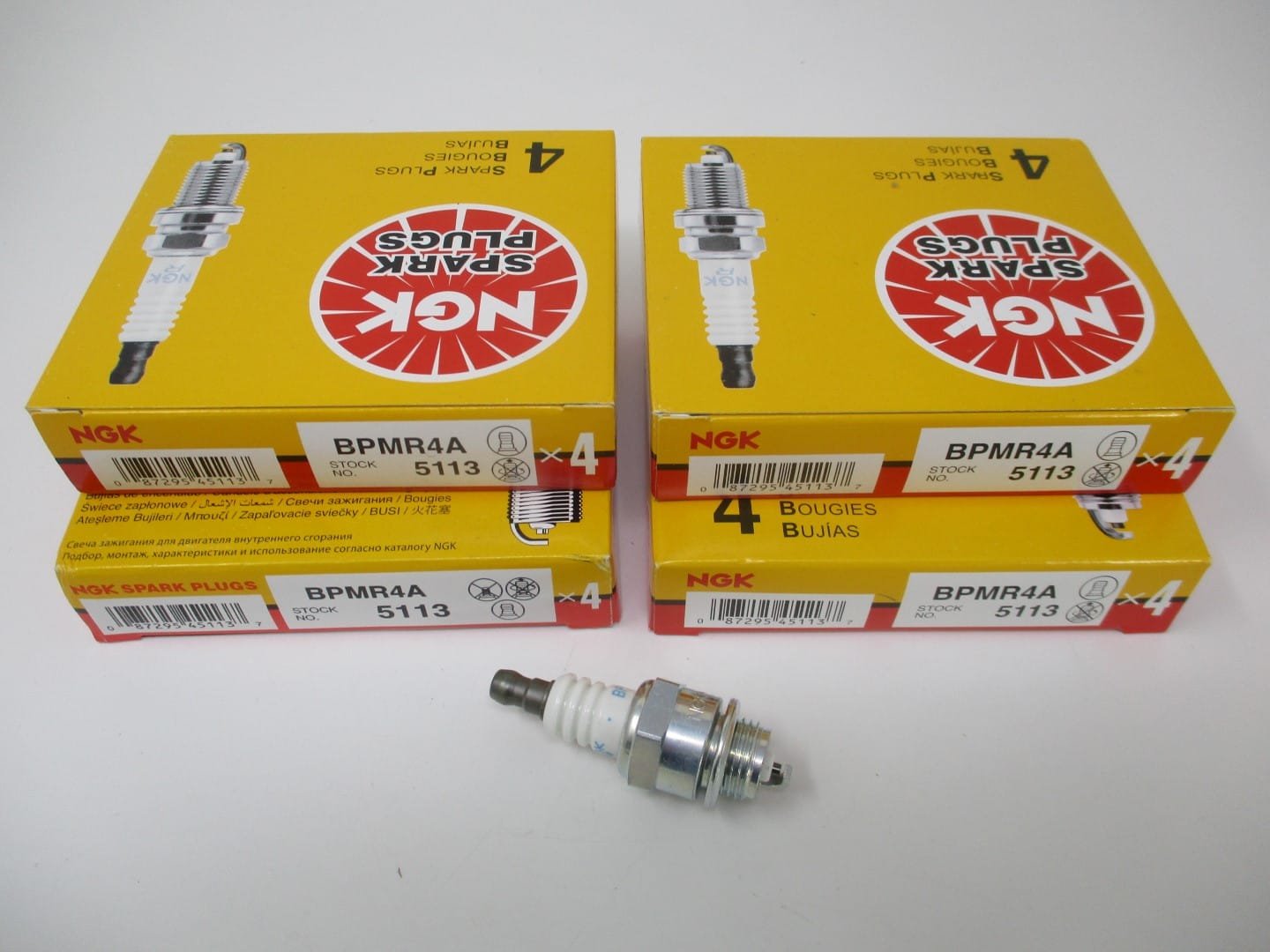 16 Genuine NGK 5113 BPMR4A Spark Plugs Solid Lawnmower