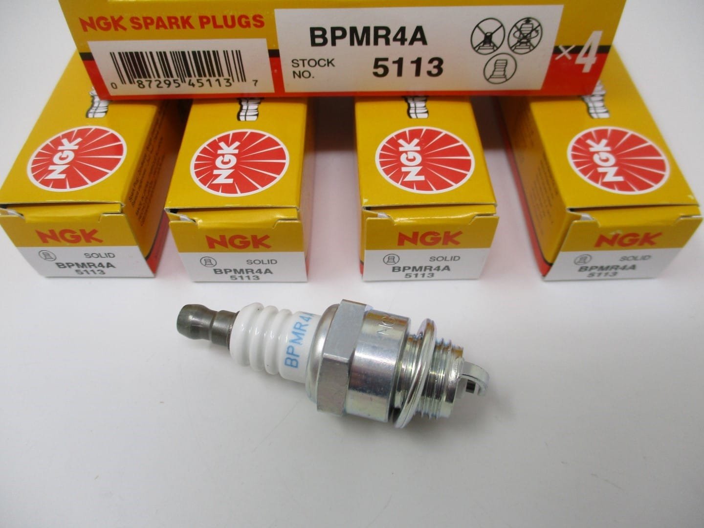 4 Genuine NGK 5113 BPMR4A Spark Plug Solid Lawnmower - Image 3