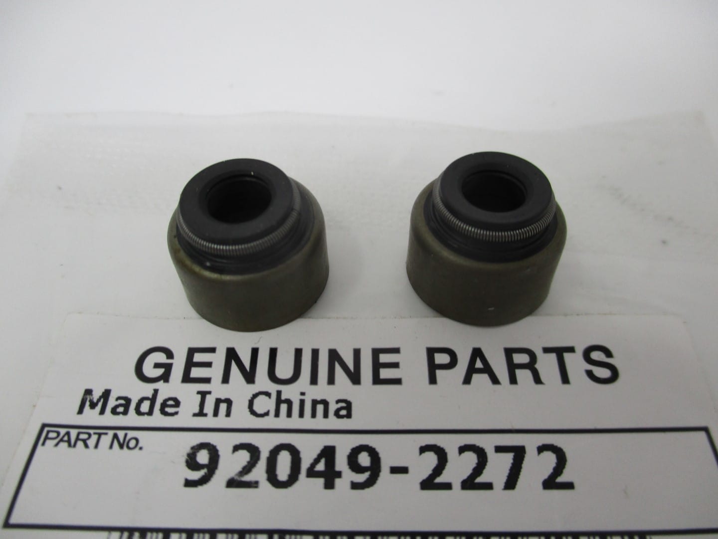 2 Genuine Kawasaki 92049-2272 Valve Oil Seal for FJ180V Toro TimeMaster 30" - Image 4