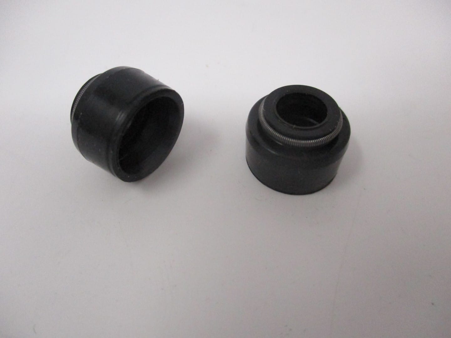 2 Genuine Kawasaki 92049-2275 Valve Oil Seal for FC400V FC401V FC420V FC540V - Image 3