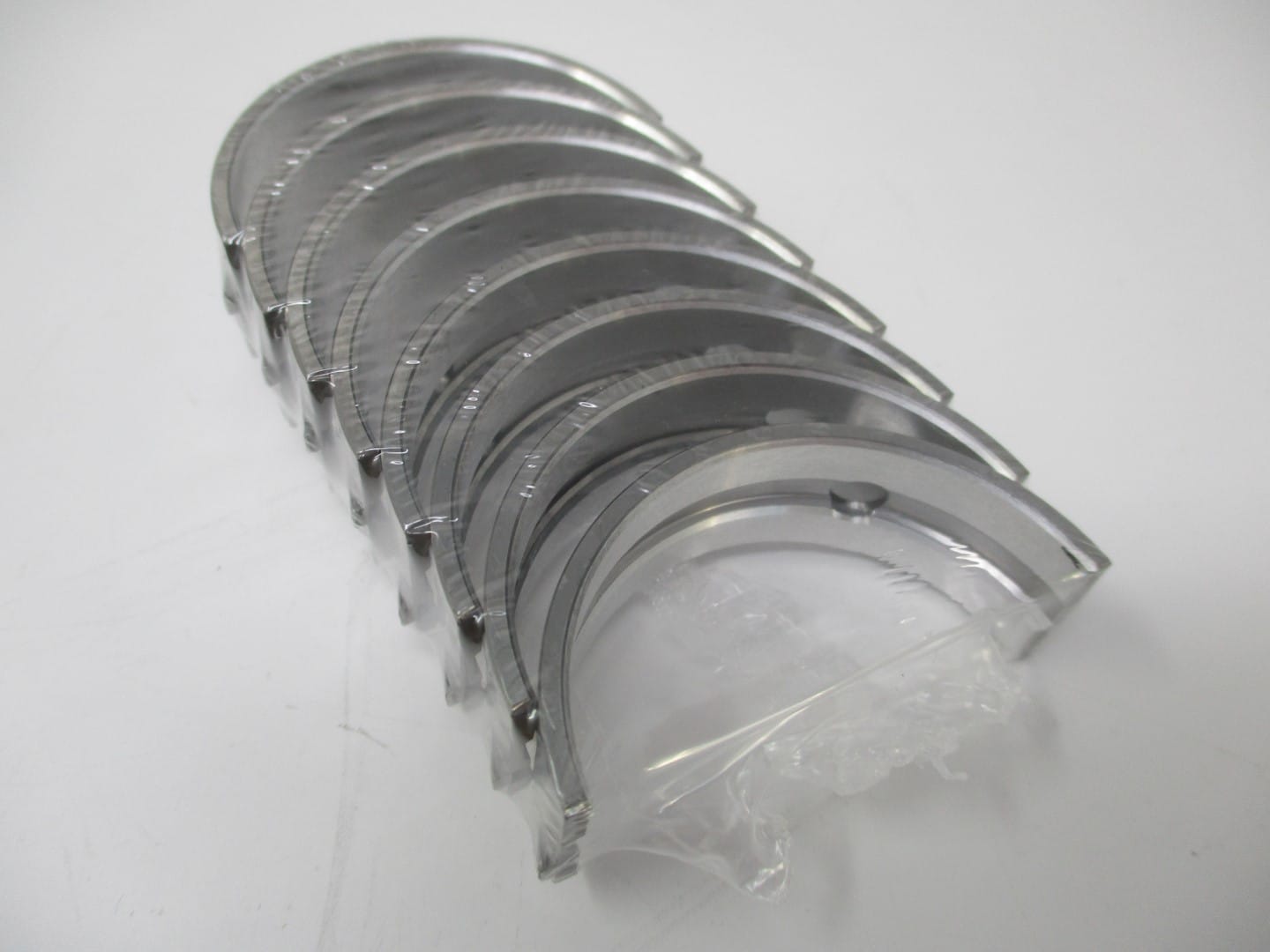 Genuine Briggs & Stratton 825039 Crankshaft Main Bearings OS Oversize Daihatsu - Image 3