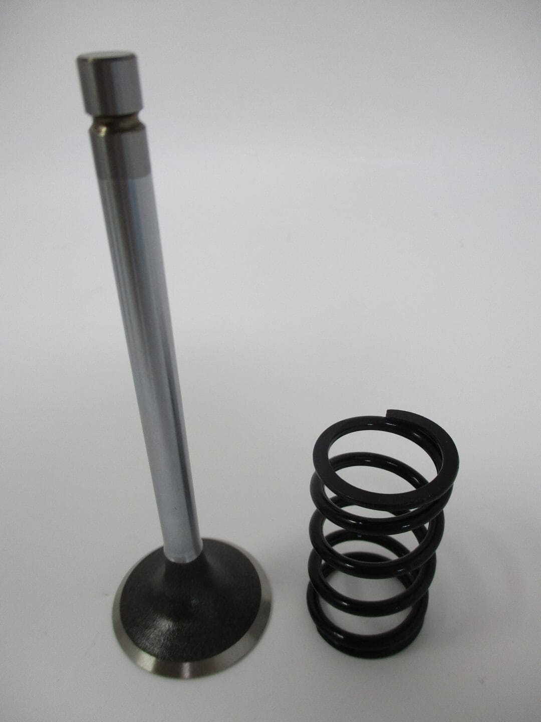 Genuine Kawasaki 12005-0714 Exhaust Valve & Spring 49078-7007 FX921V FXT00V