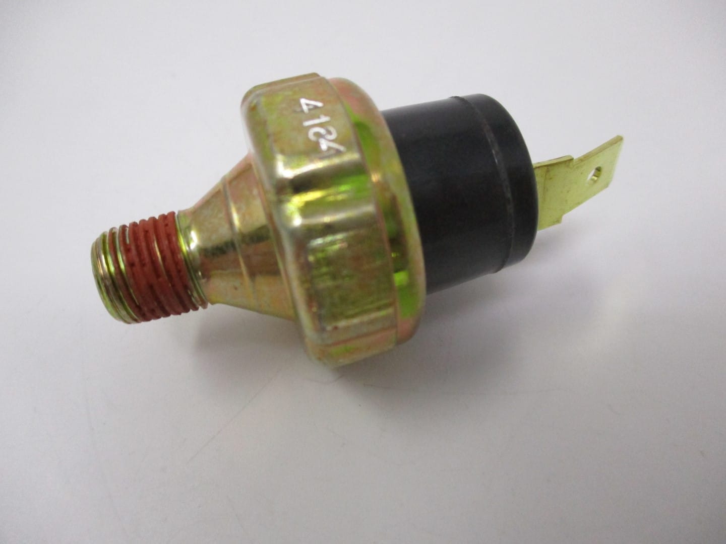 Genuine Kawasaki 27010-0830 Oil Pressure Switch for FS730V FX820A FX850V FXT00V