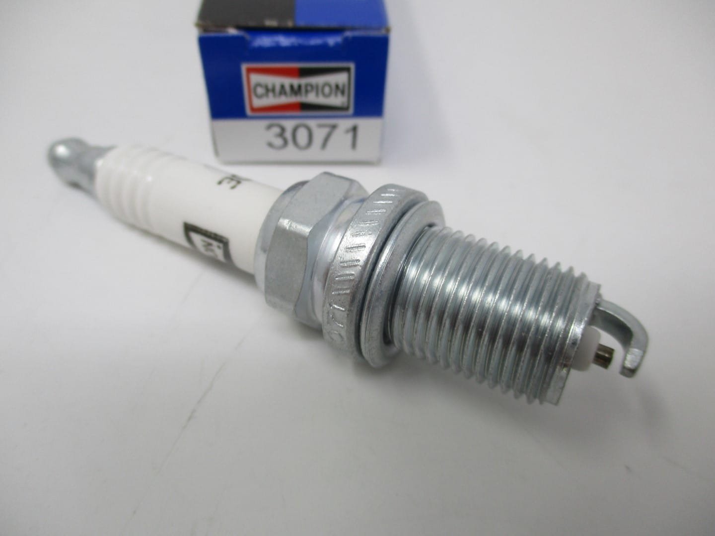 Genuine Champion 3071 RC12PYC Platinum Spark Plug Lawn Mowers - Image 3