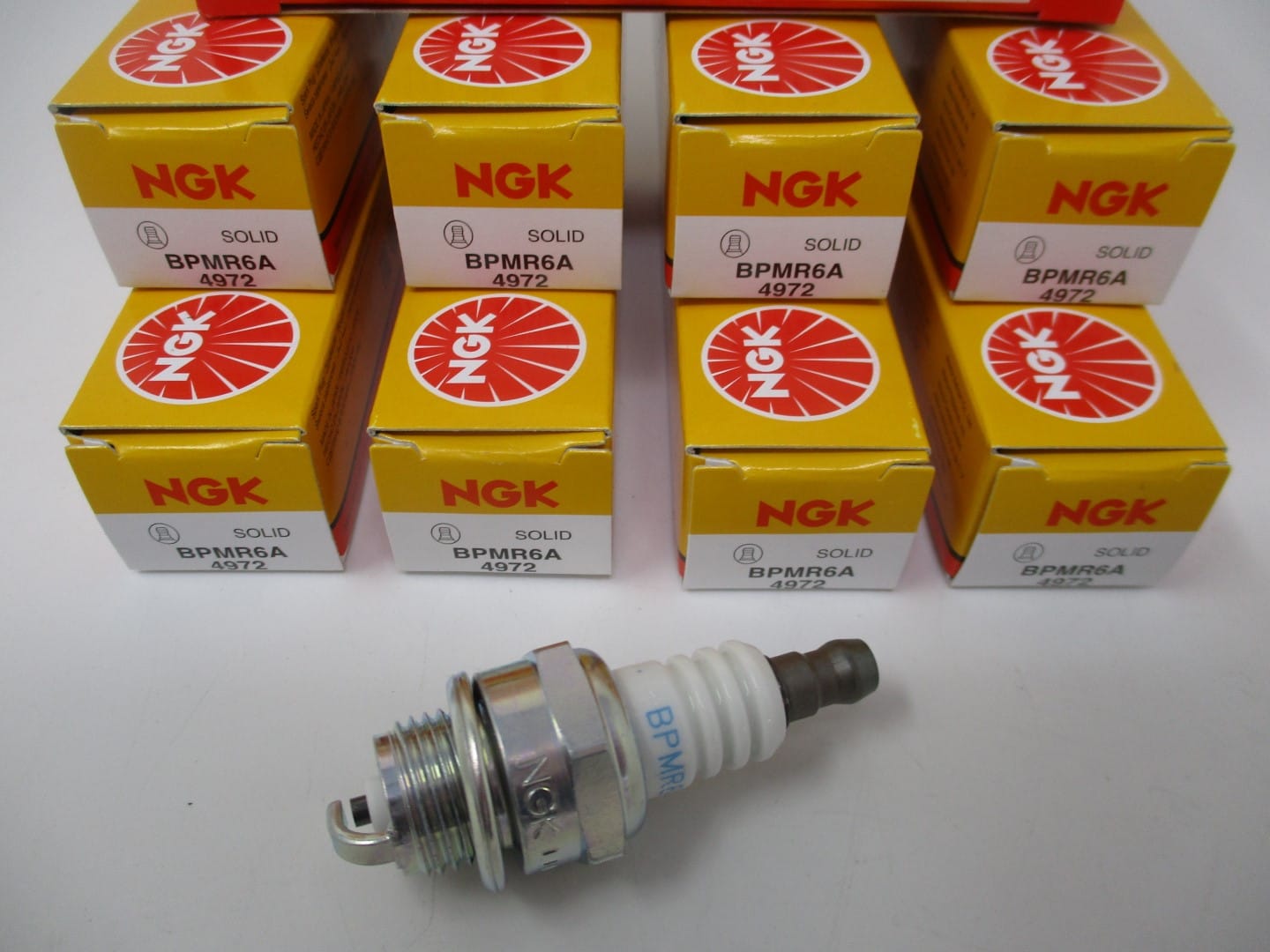 8 Genuine NGK 4972 BPMR6A Spark Plugs 7021 Small Engine Lawnmower - Image 3
