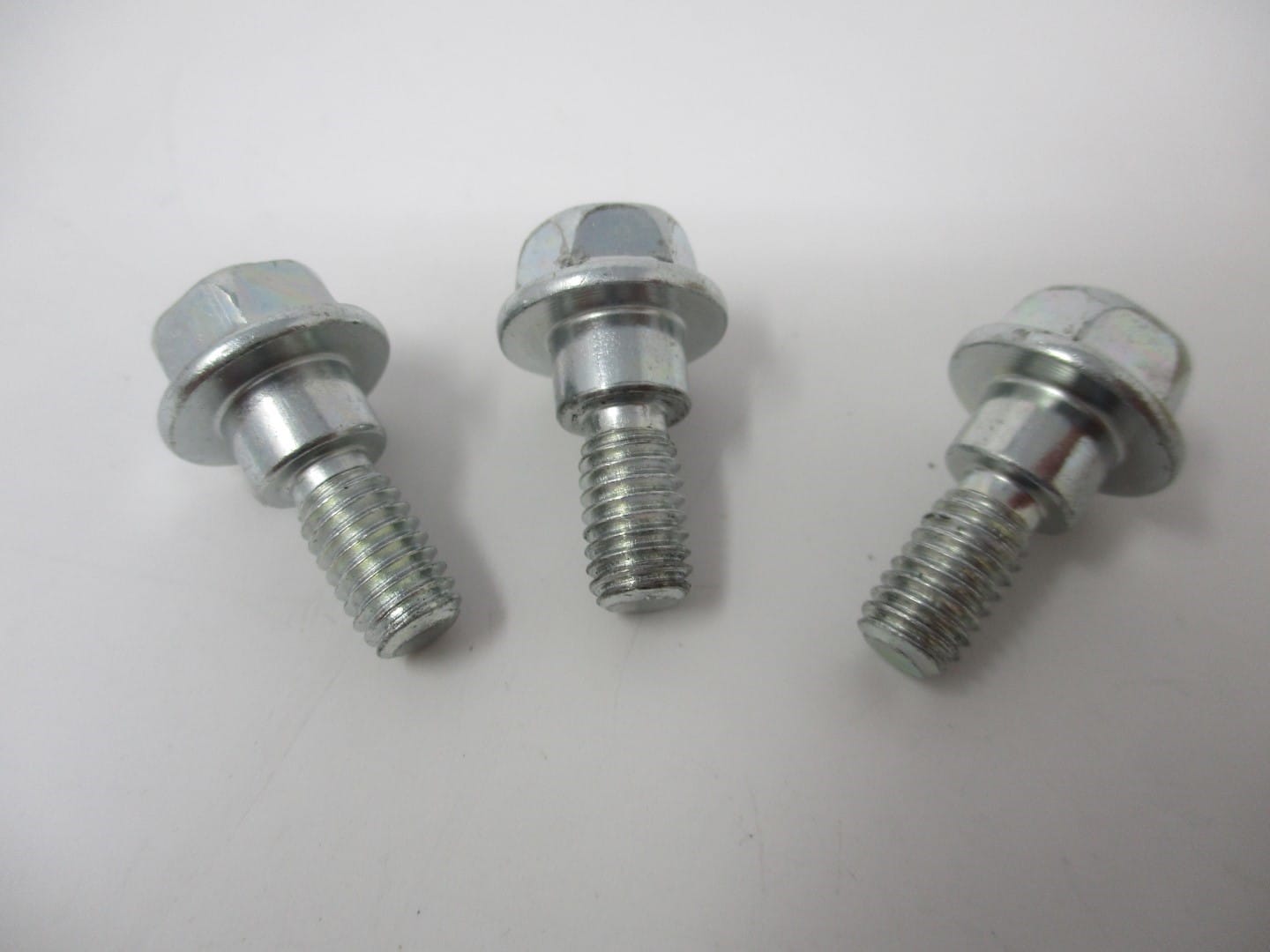 3 Genuine Kawasaki 92153-7007 Shroud Shoulder Bolt 6X16 92026-7001 Engine Cover