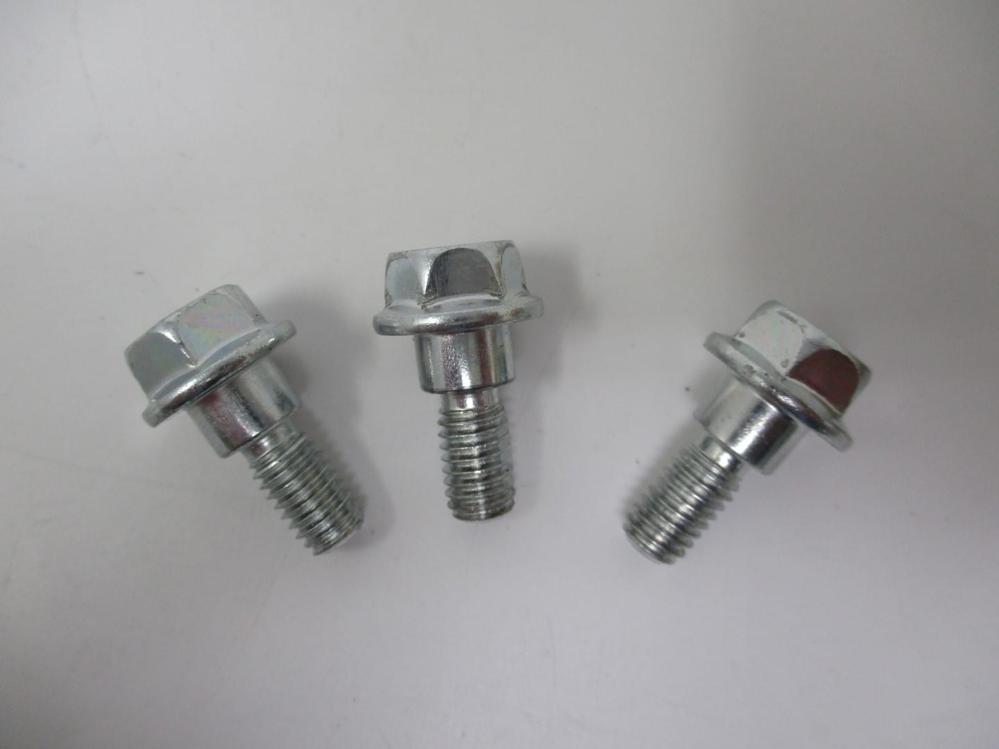 3 Genuine Kawasaki 92153-7007 Shroud Shoulder Bolt 6X16 92026-7001 Engine Cover - Image 3