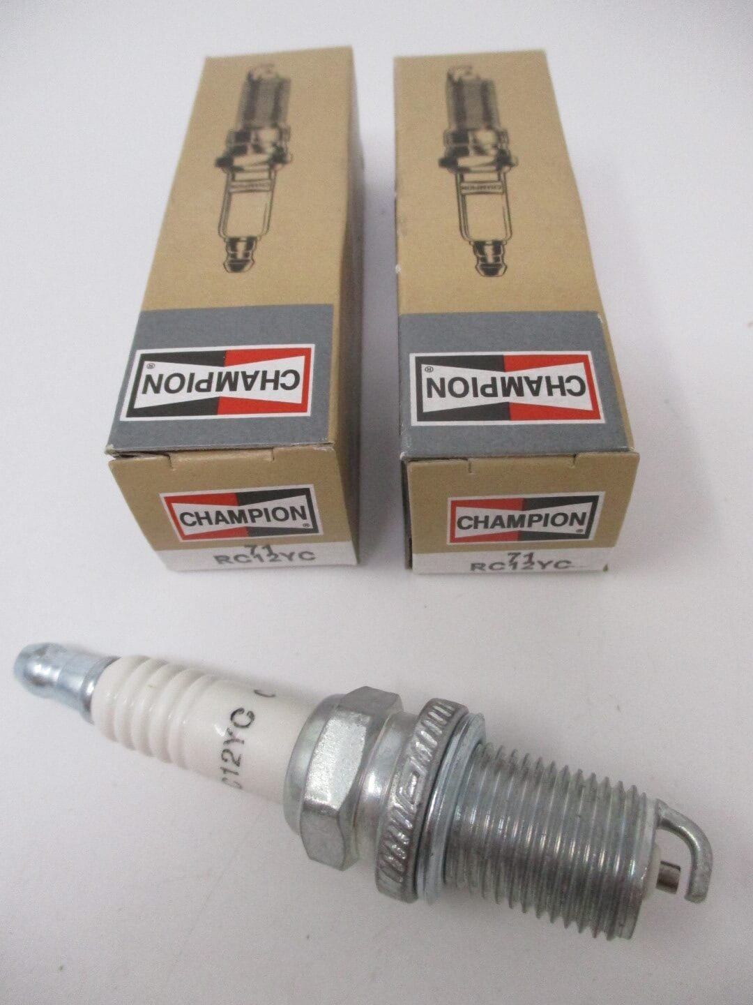 2 Genuine Champion Spark Plugs RC12YC 71G Copper Plus Nickel RC12 Cross NGK BKR5E 7938