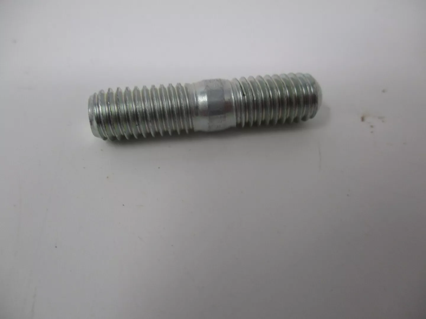 1 Genuine Kawasaki 172BA0818 Double End Exhaust Bolts Stud 8 X 18 mm