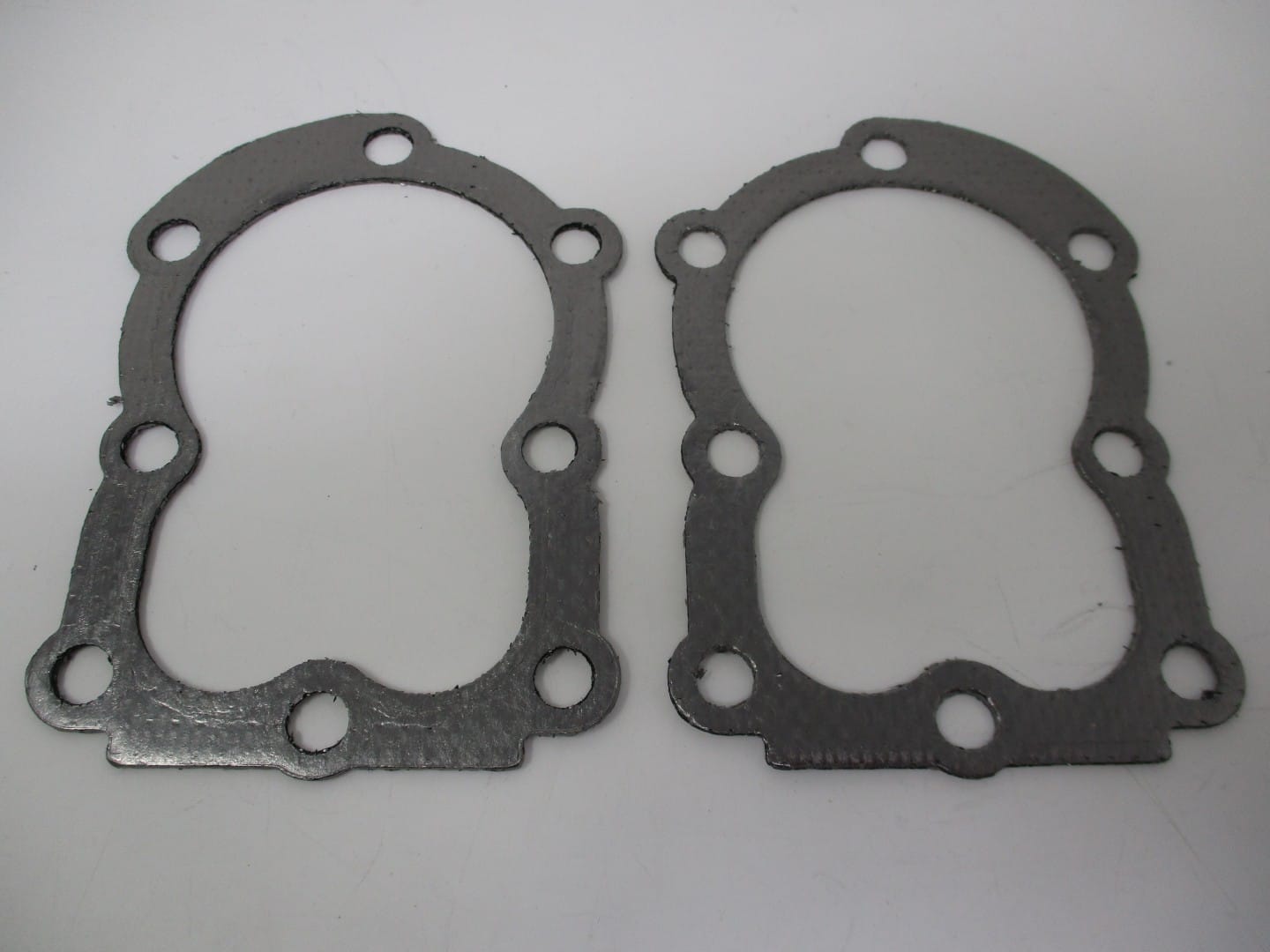 2 Genuine Briggs & Stratton 272167 Cylinder Head Gasket 27670 395000 27548