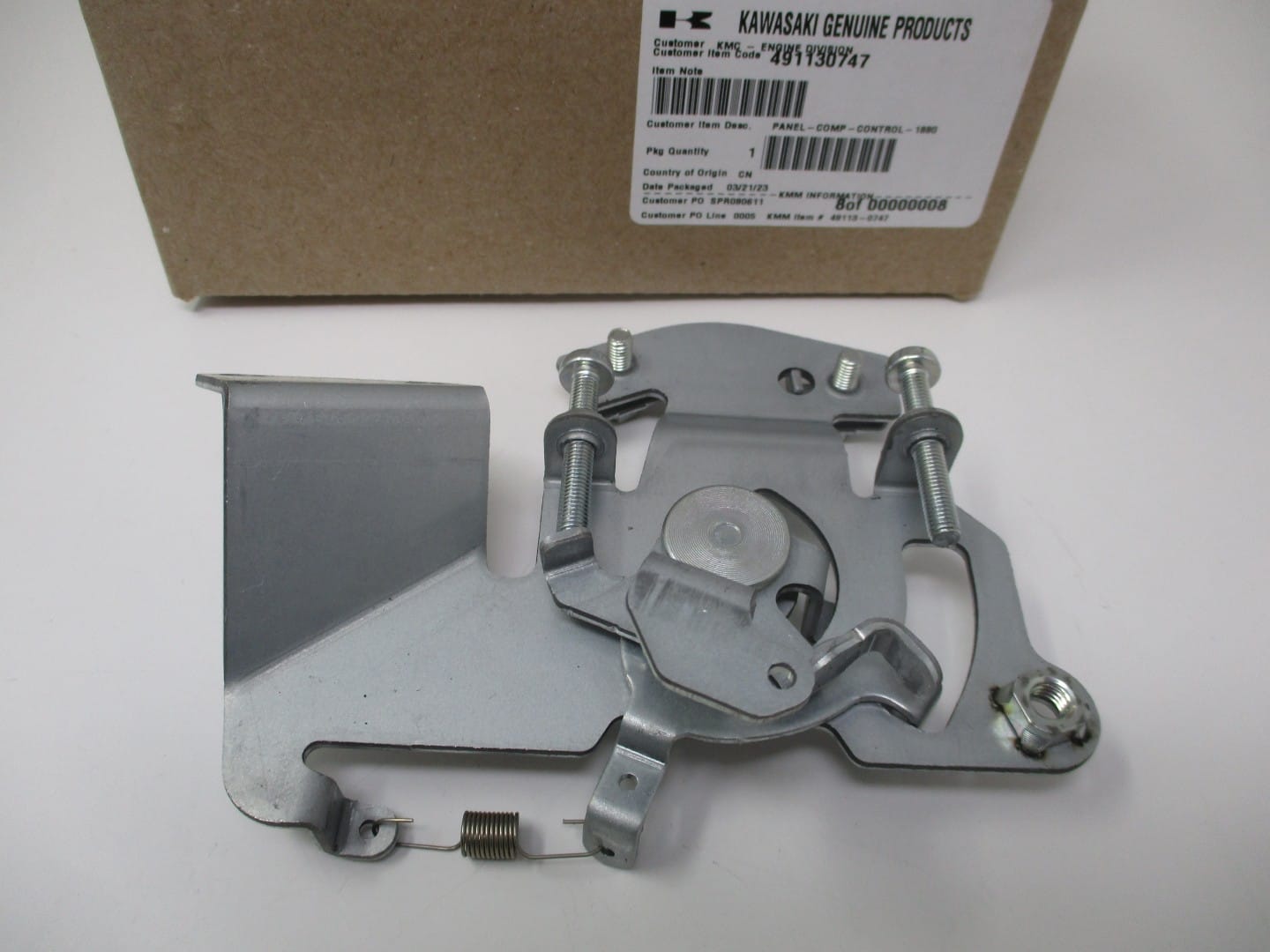 Genuine Kawasaki 49113-0747 Carburetor Control Panel - Image 3