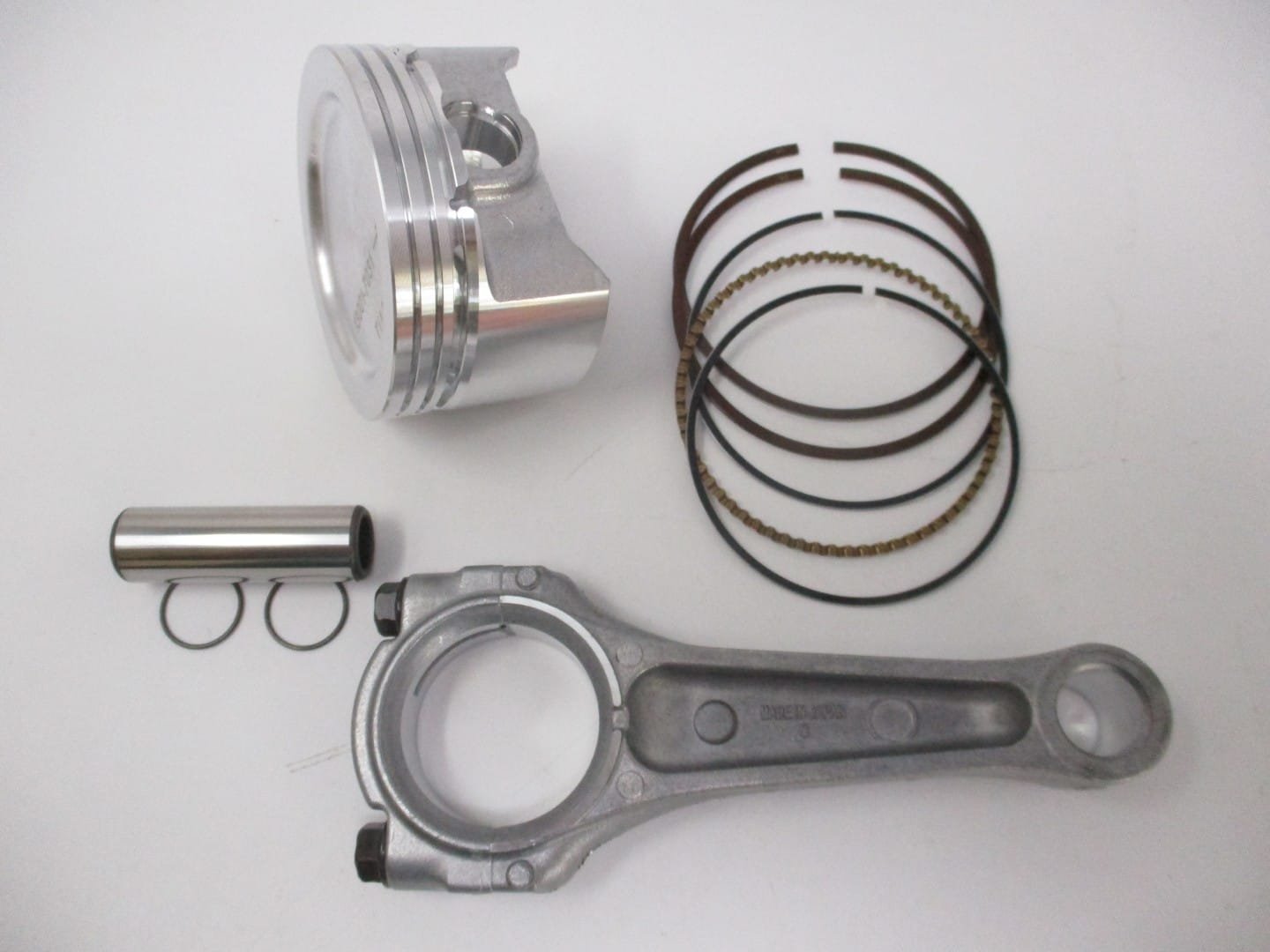 Genuine Kawasaki 13008-0583 13001-7031 Piston & Rings Rod 13251-0741 STD. - Image 2