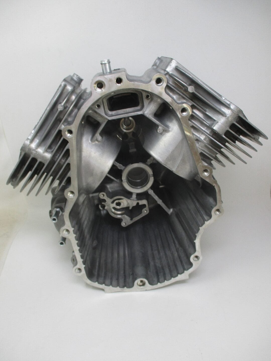 Genuine Kawasaki 49120-0914 Crankcase FXT00V 49120-0907 1000