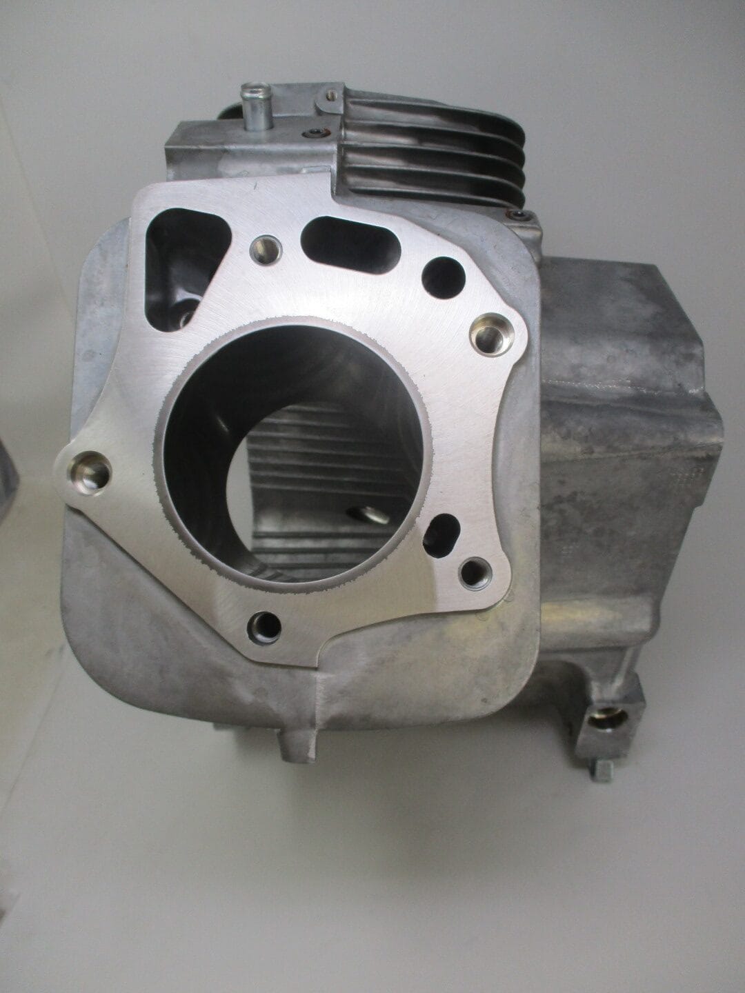 Genuine Kawasaki 49120-0914 Crankcase FXT00V 49120-0907 1000 - Image 6